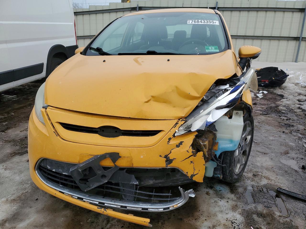 2012 FORD Fiesta
