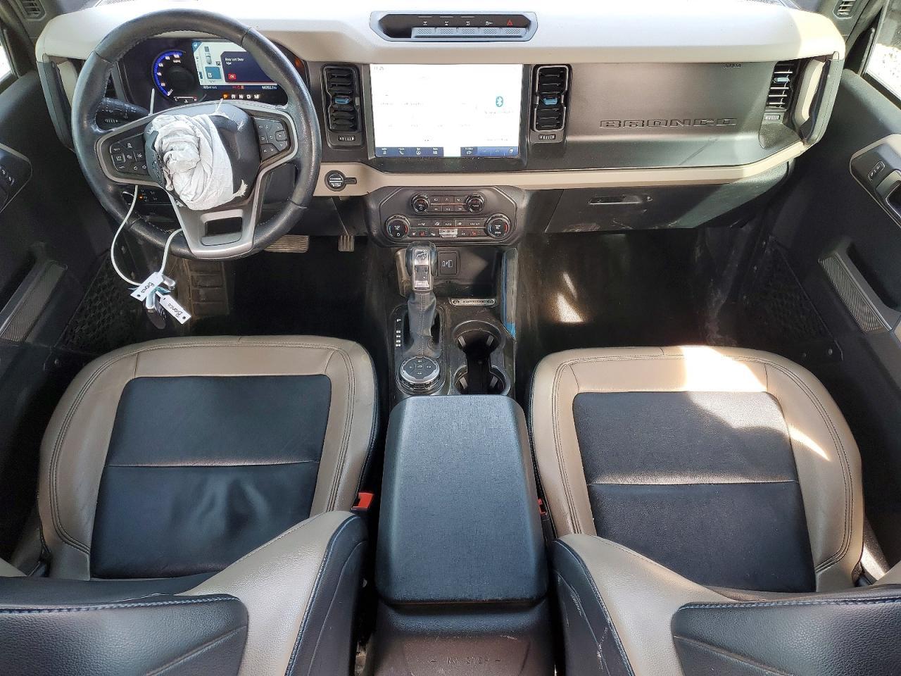 2021 FORD Bronco