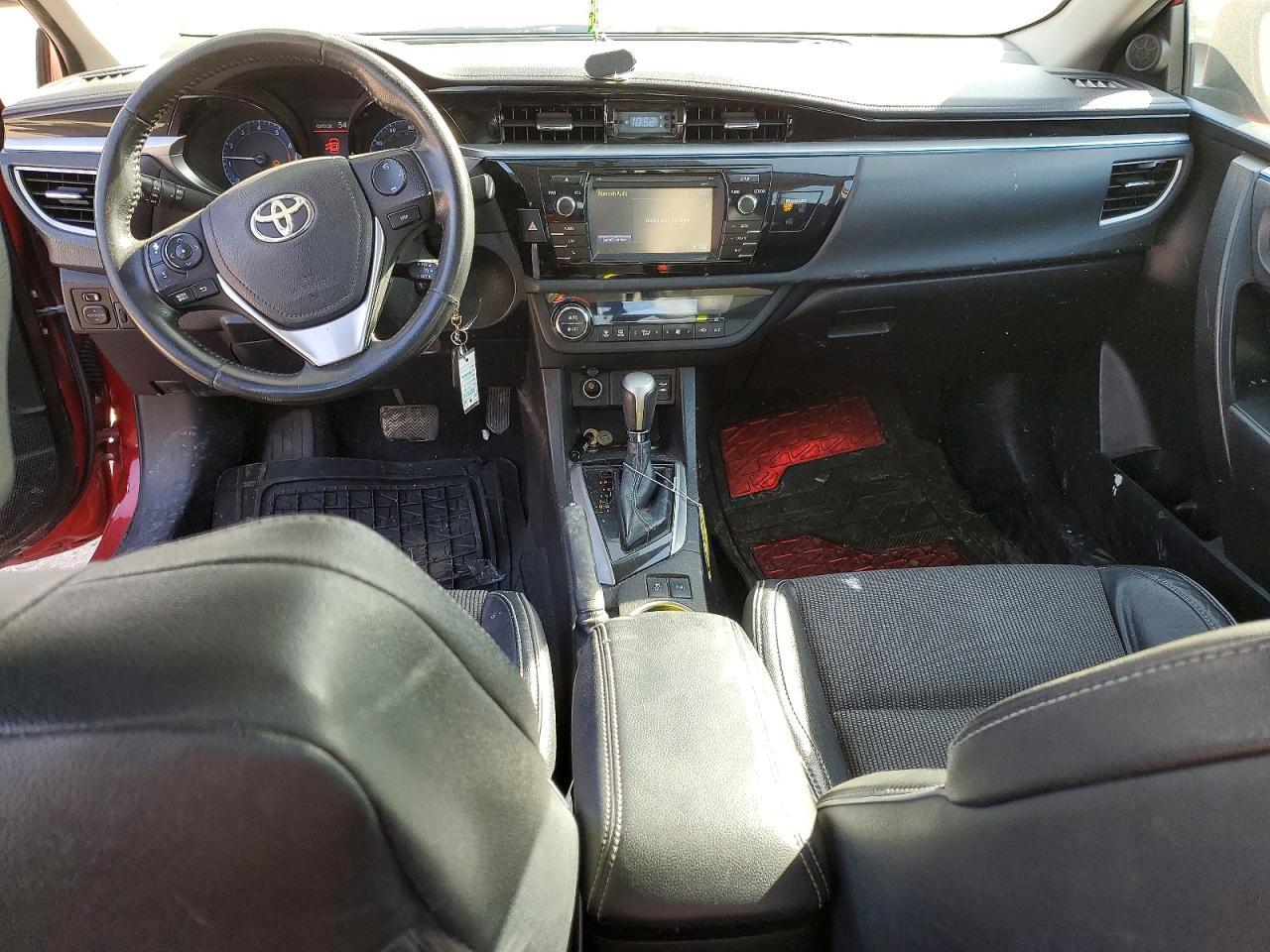 2015 TOYOTA COROLLA