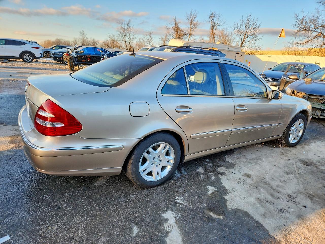 2003 MERCEDES-BENZ E-Class