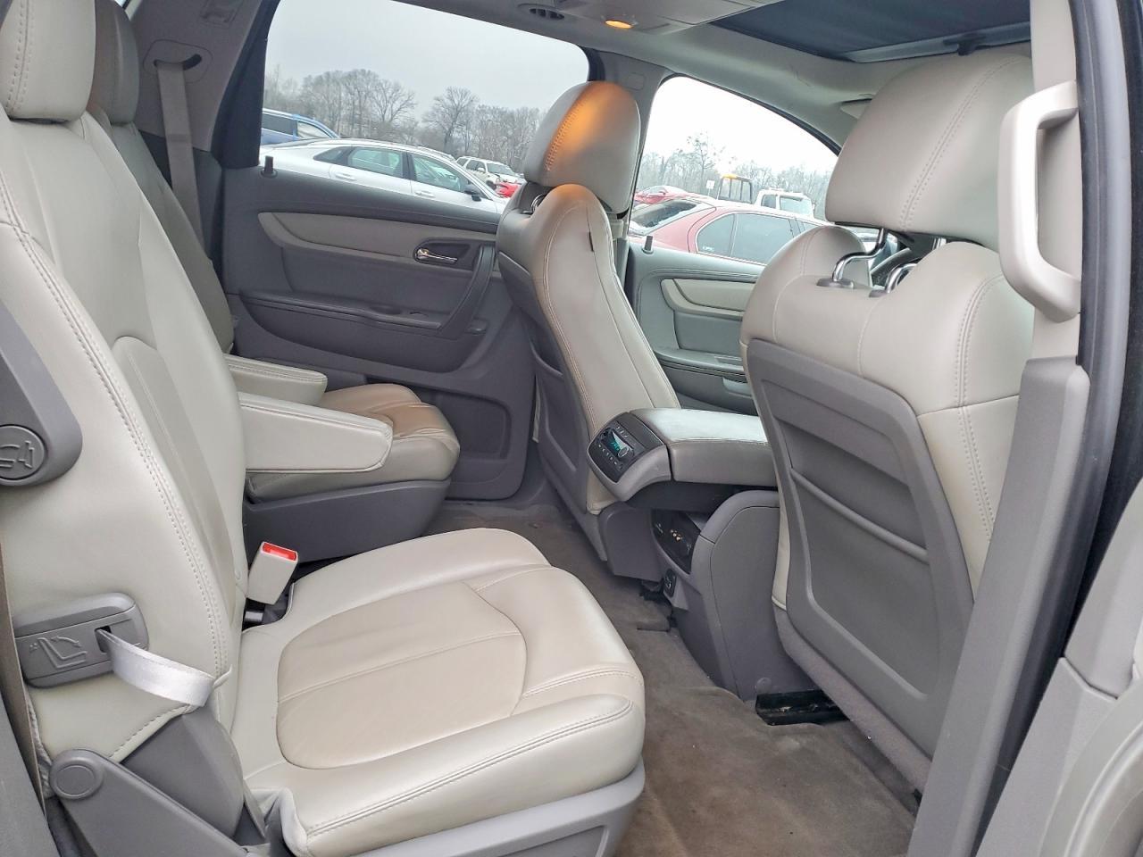 2017 CHEVROLET TRAVERSE