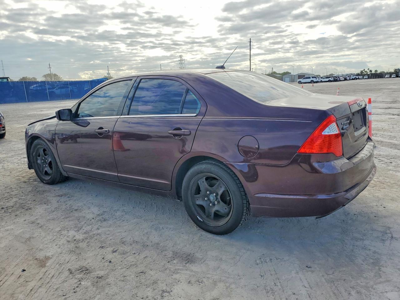 2011 FORD FUSION