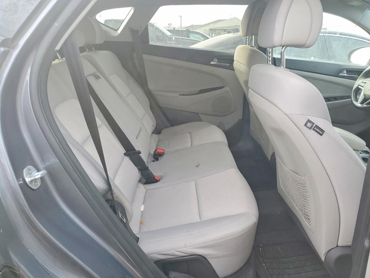 2017 HYUNDAI TUCSON