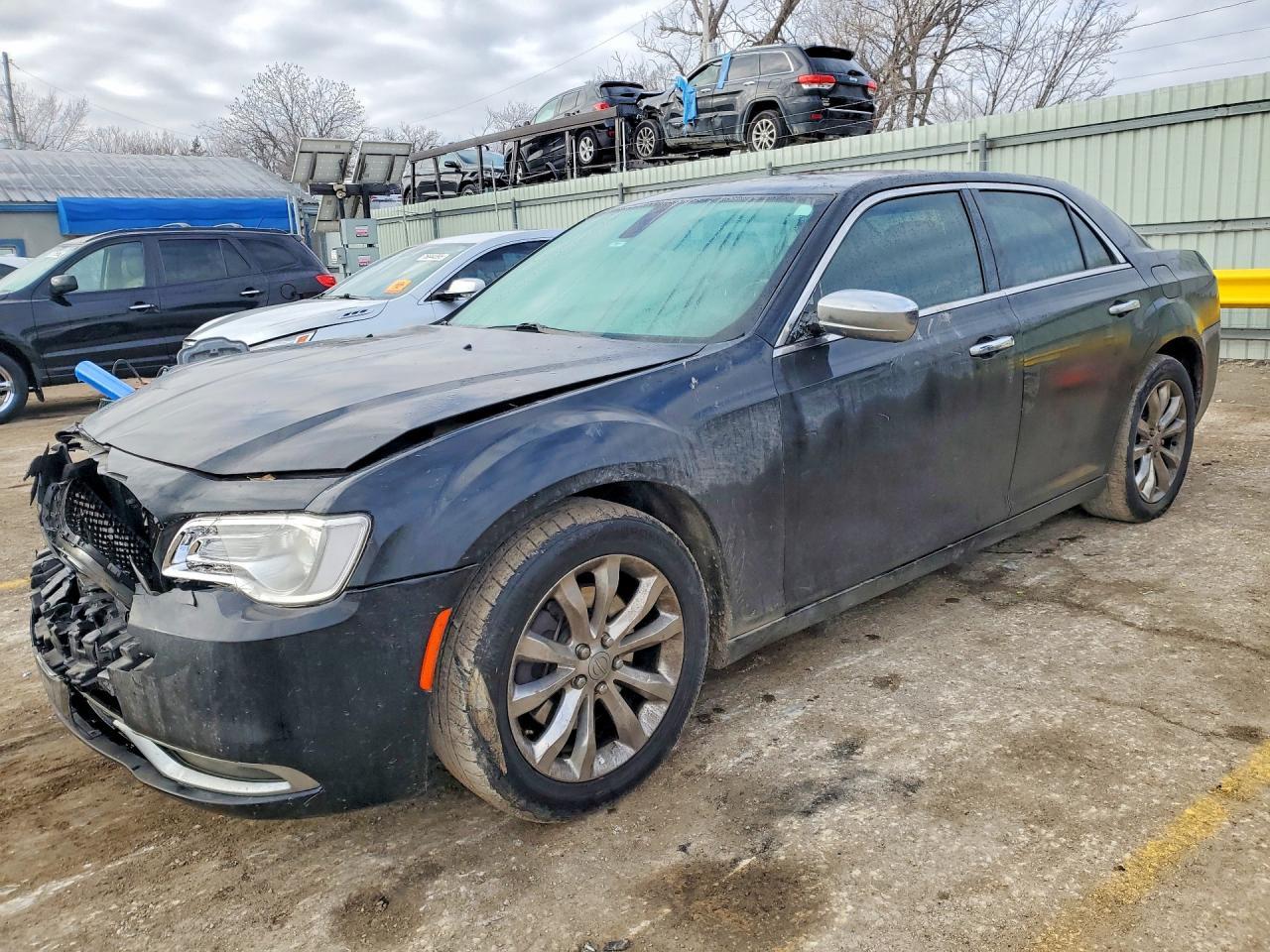 2018 CHRYSLER 300