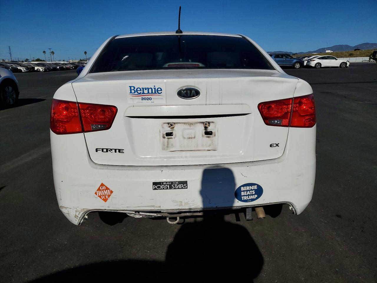 2010 KIA FORTE
