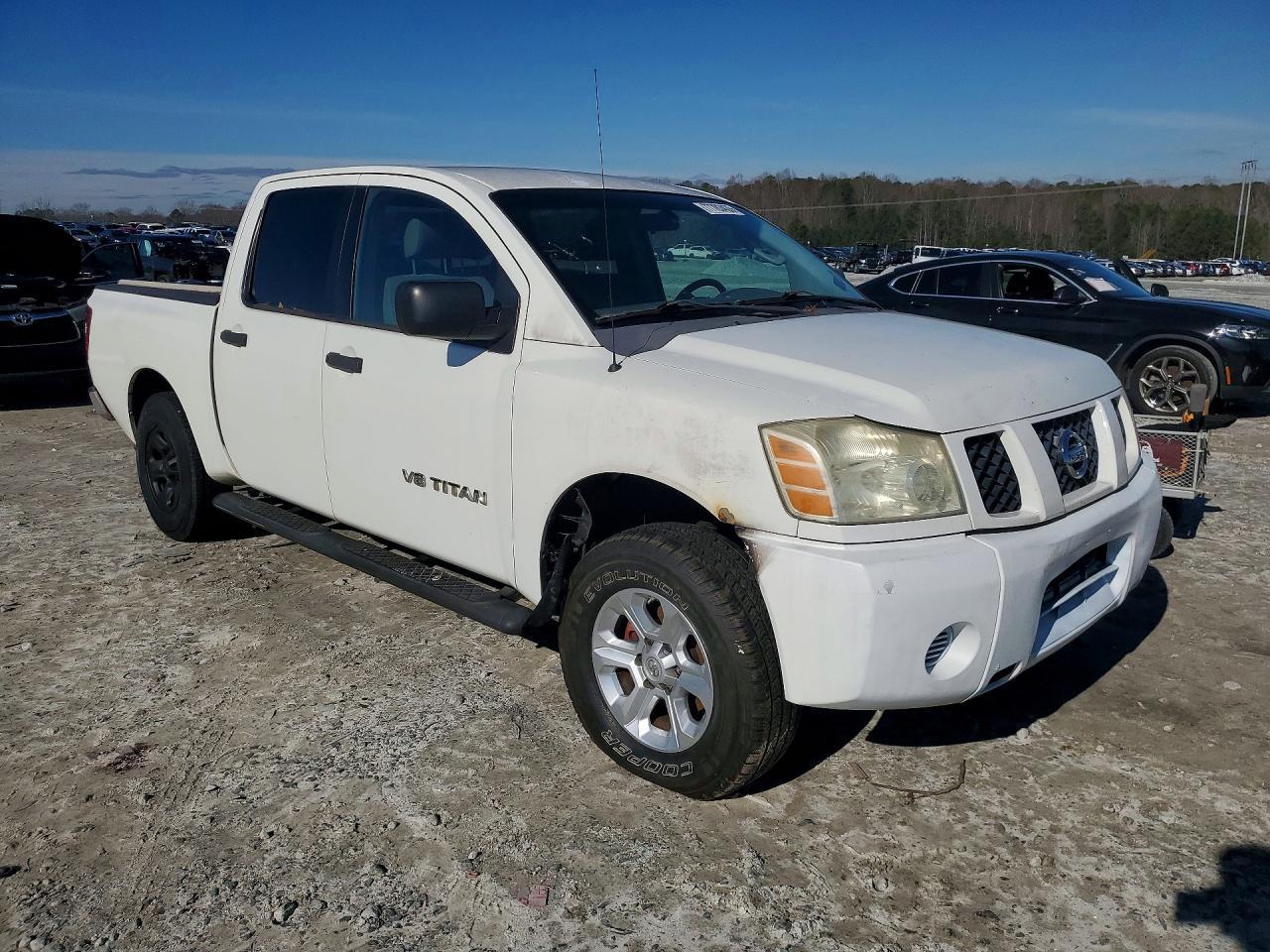 2006 NISSAN Titan