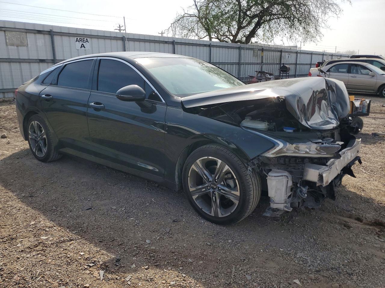 2021 KIA K5