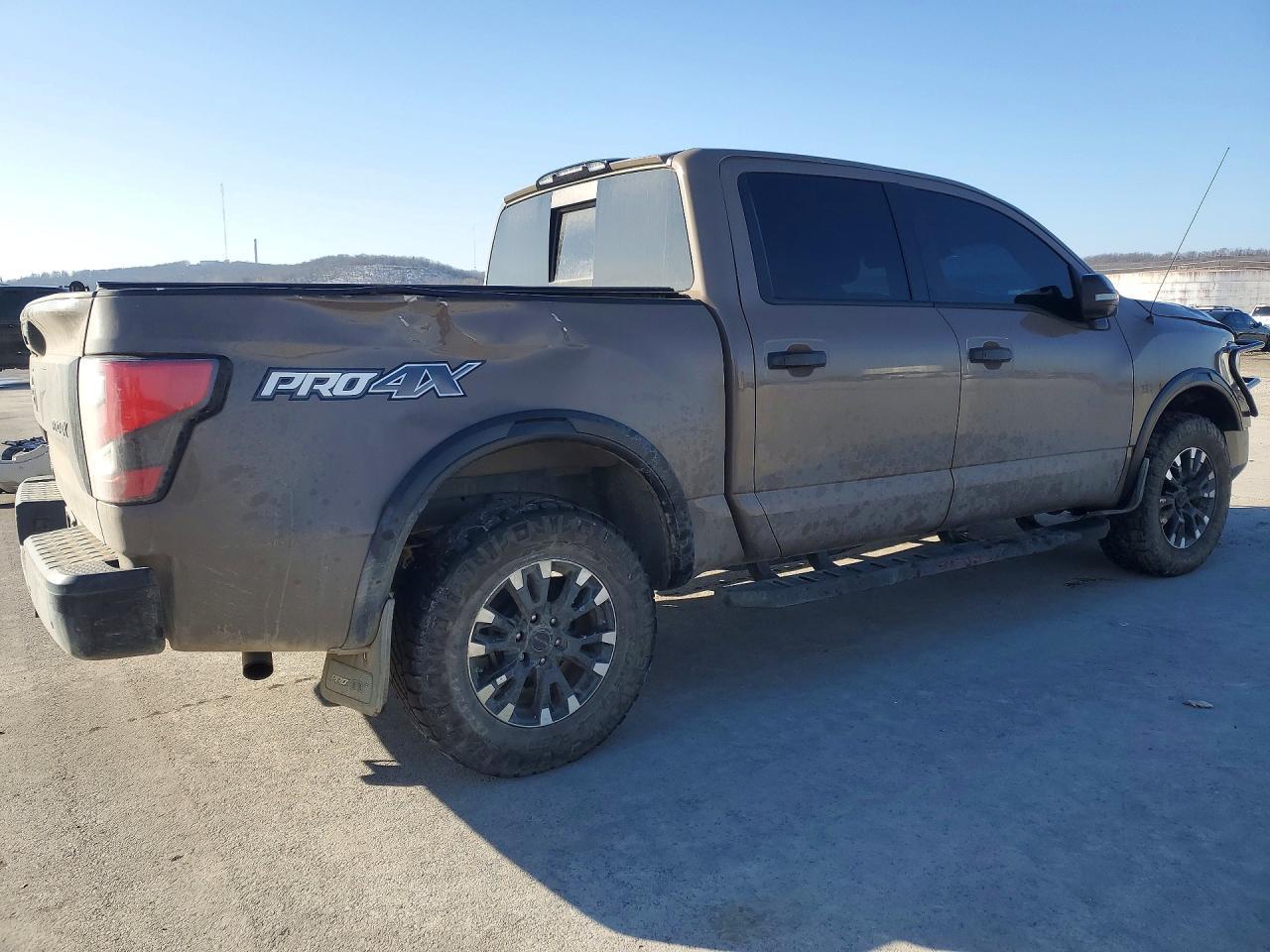 2021 NISSAN