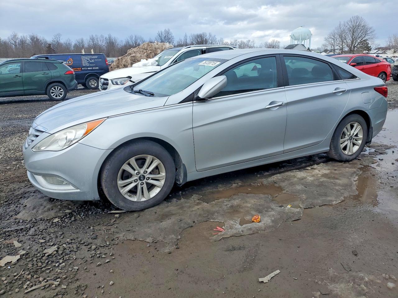 2013 HYUNDAI SONATA
