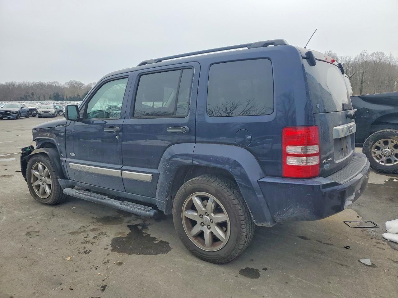 2012 JEEP Liberty