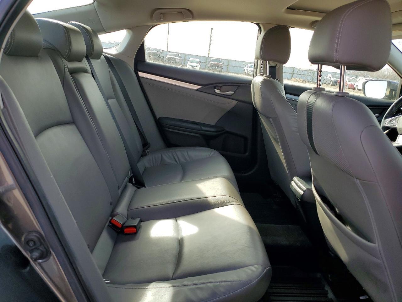 2018 HONDA CIVIC