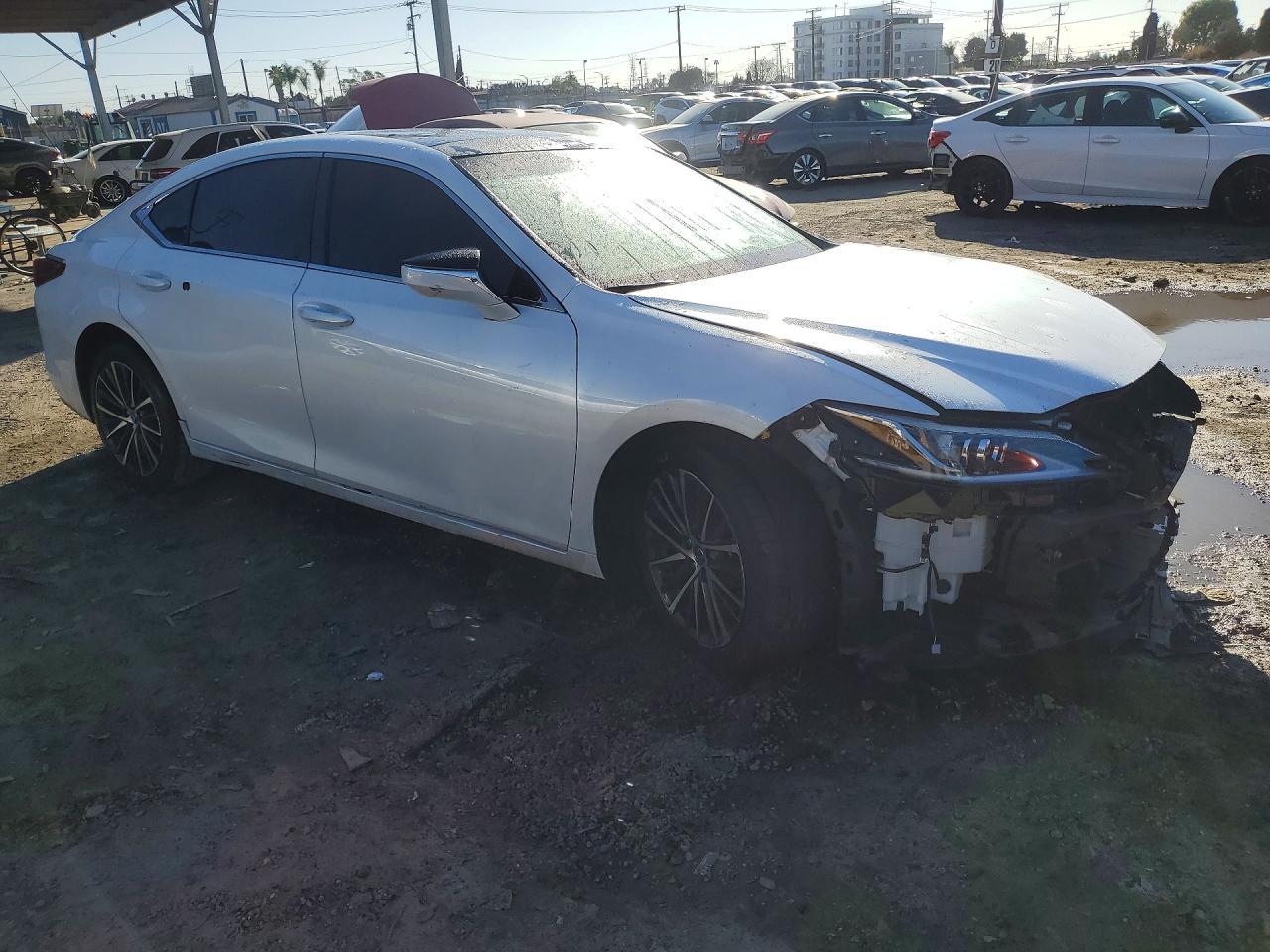 2024 LEXUS ES 350
