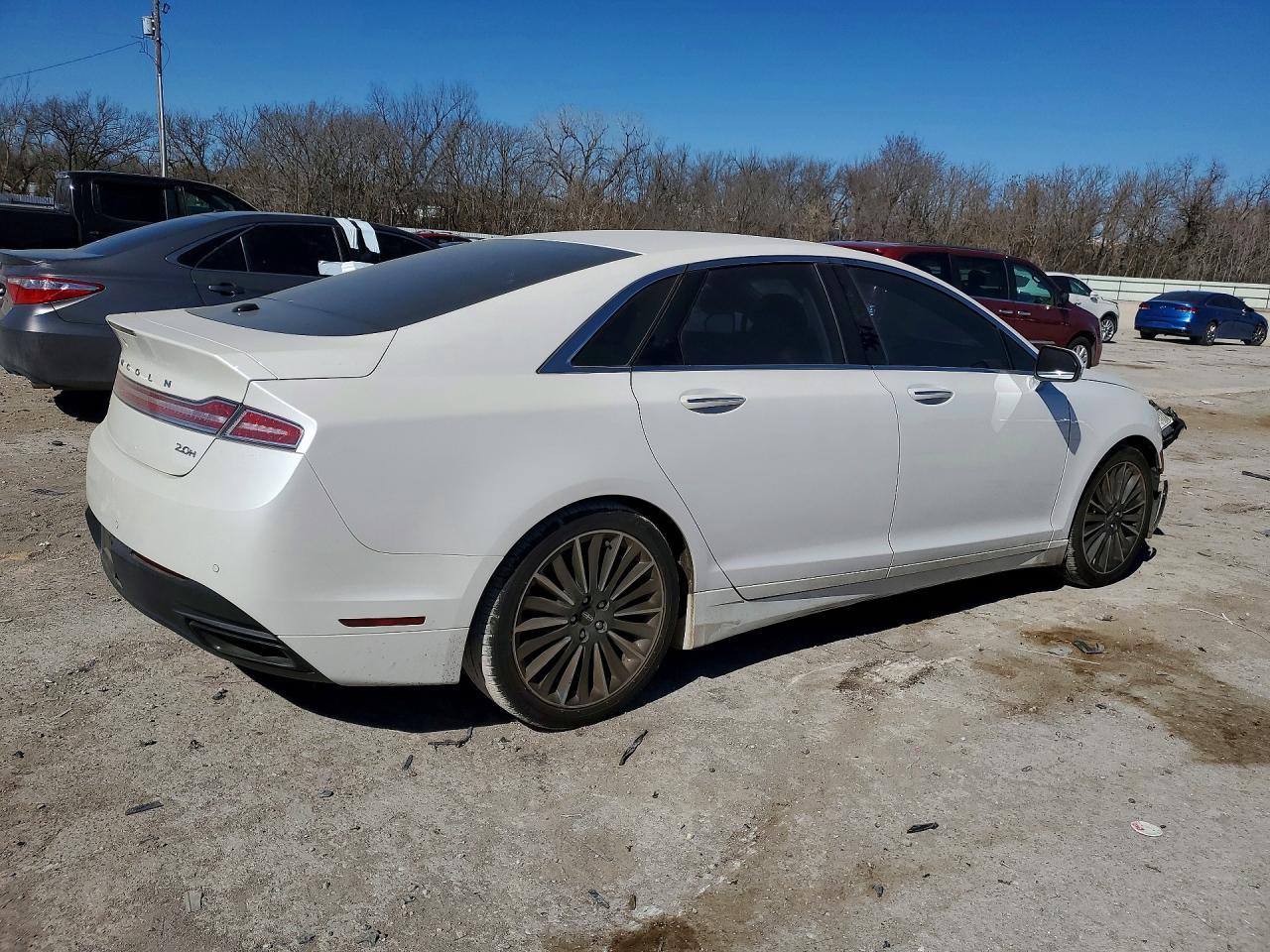 2016 LINCOLN MKZ