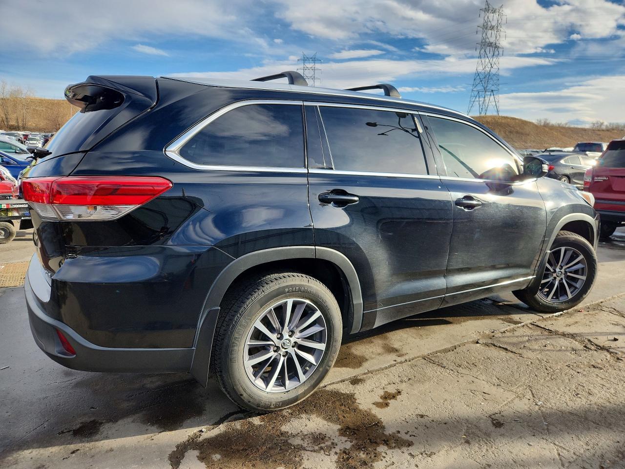 2018 TOYOTA HIGHLANDER