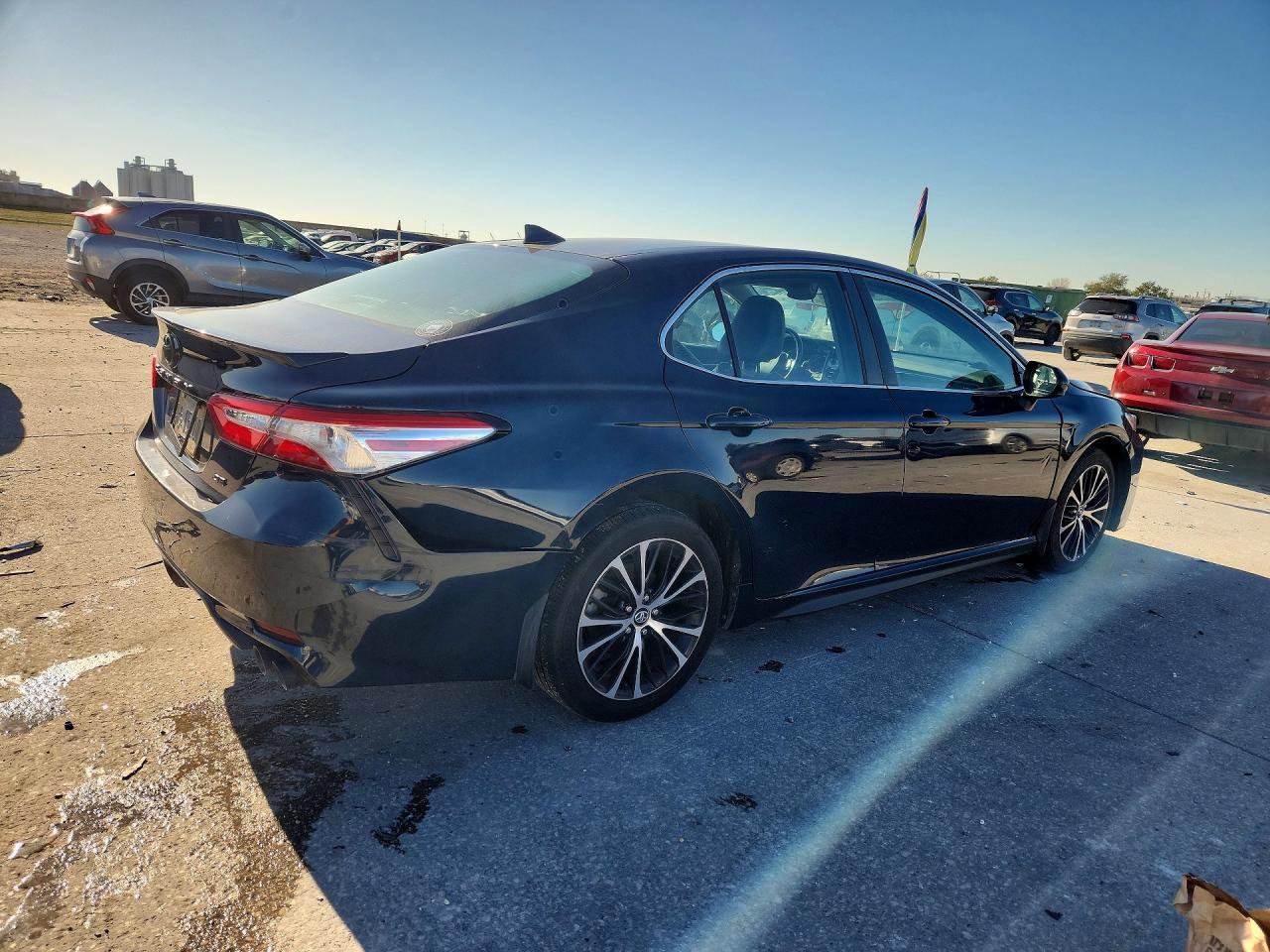2020 TOYOTA CAMRY