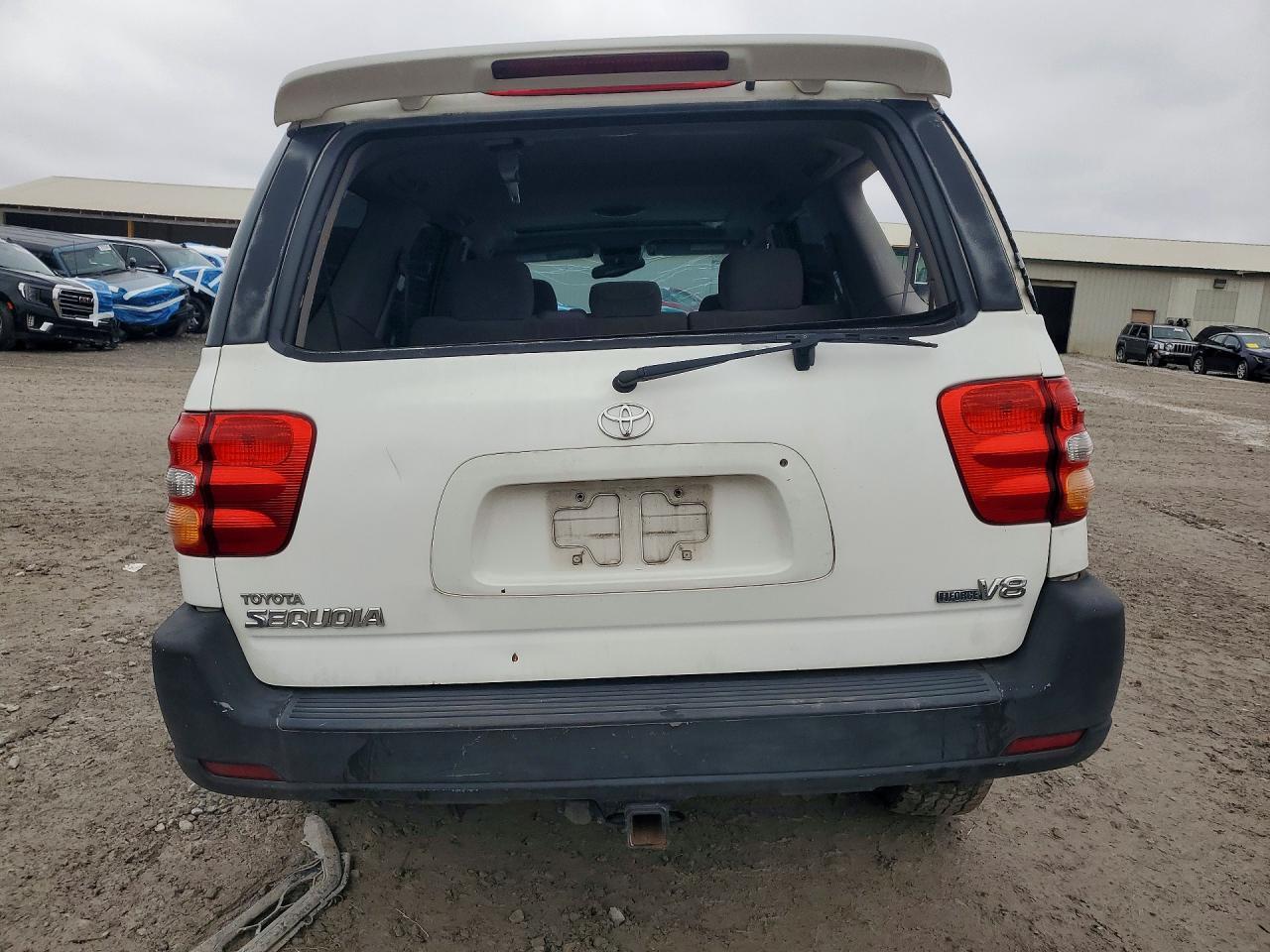 2003 TOYOTA Sequoia