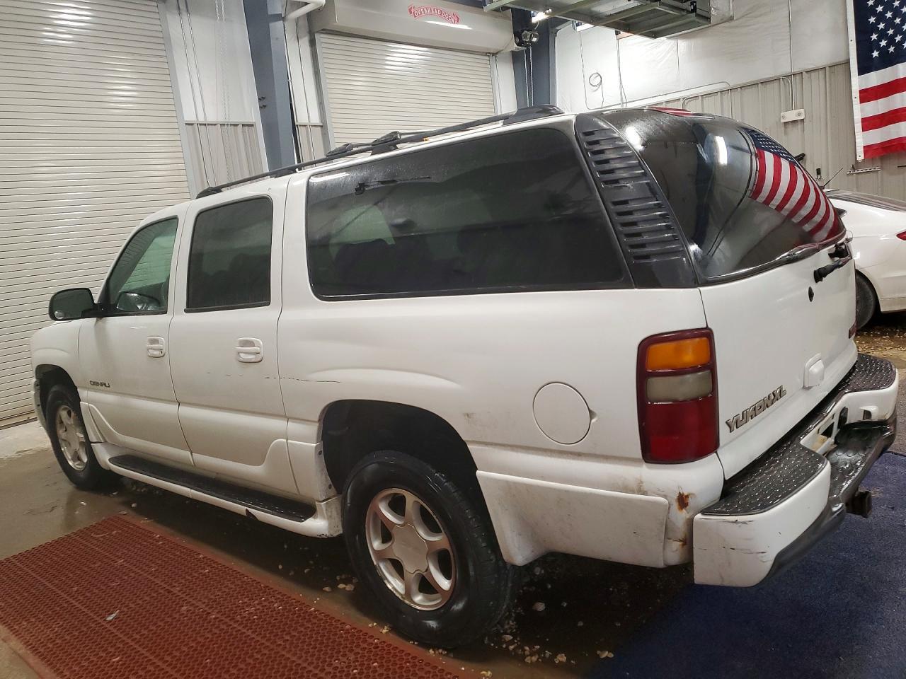 2001 GMC Denali