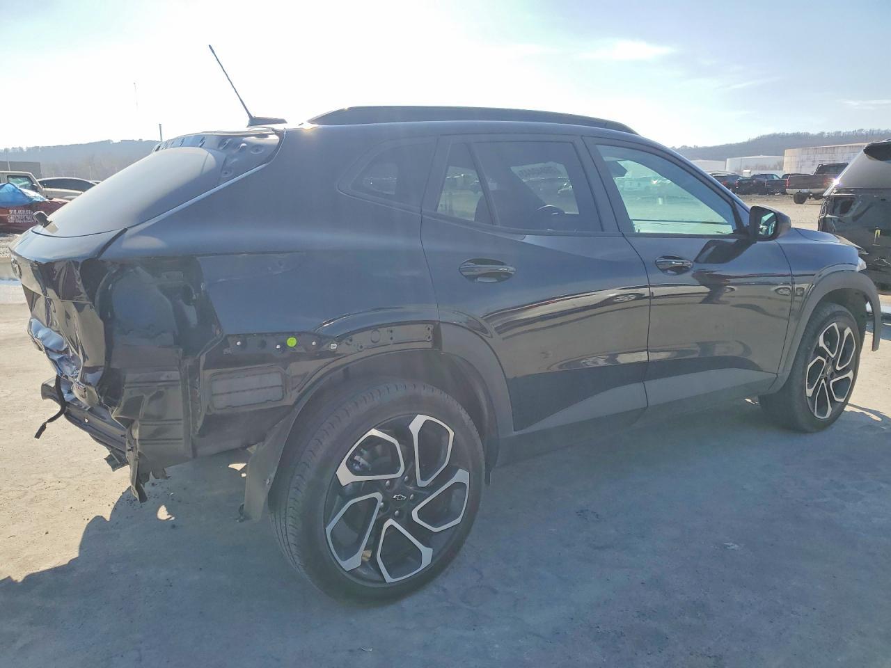 2025 CHEVROLET TRAX