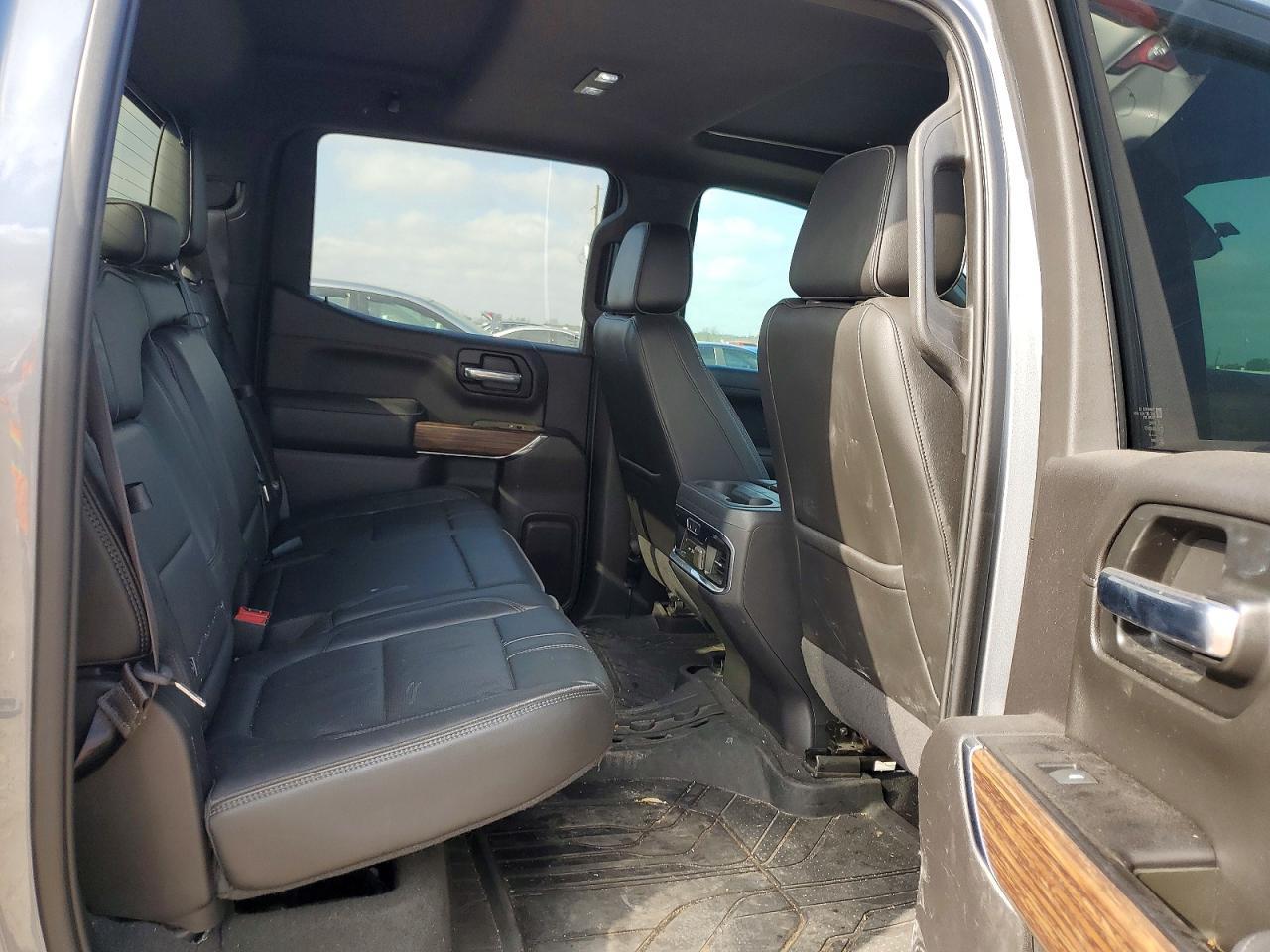 2020 CHEVROLET Silverado
