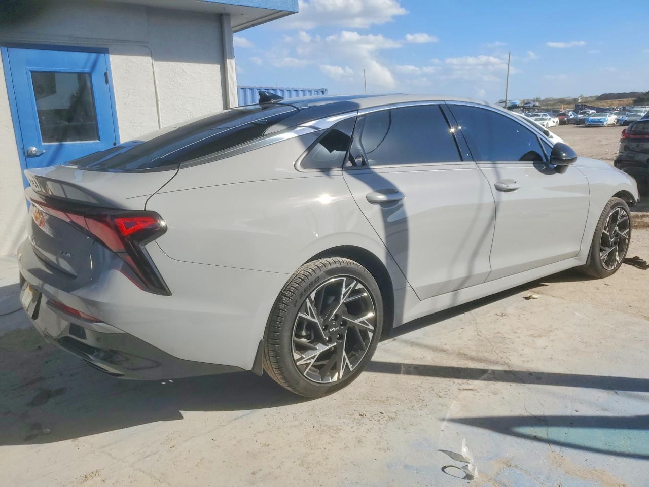 2025 KIA K5
