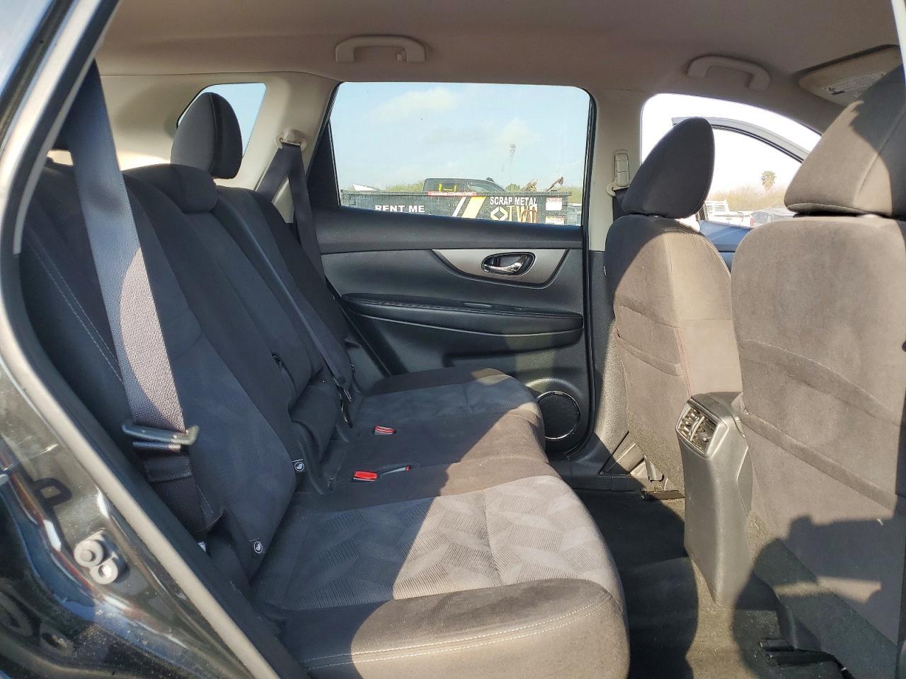 2016 NISSAN ROGUE