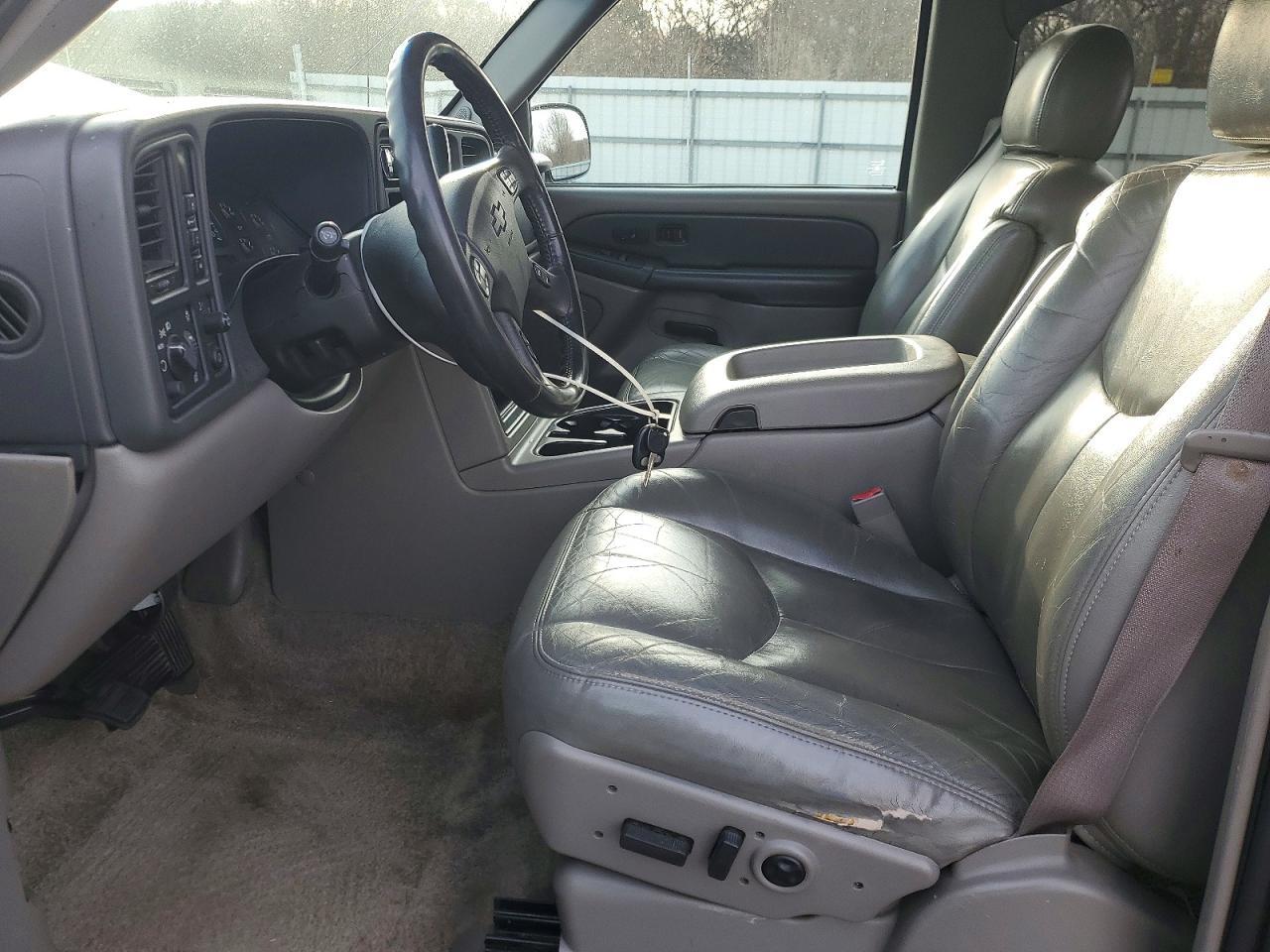 2003 CHEVROLET Tahoe