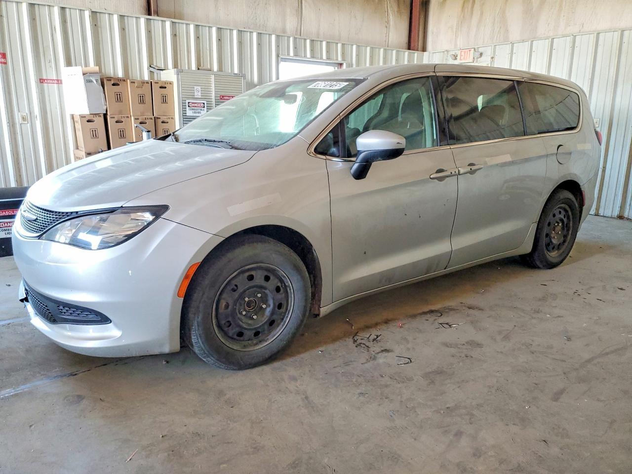 2023 CHRYSLER Voyager