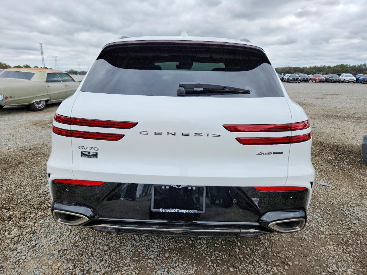 2026 GENESIS GV70