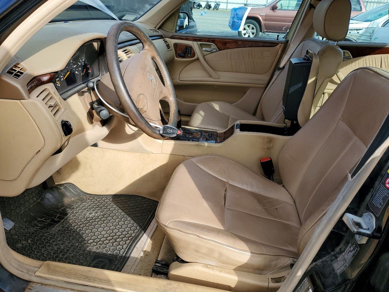 2002 MERCEDES-BENZ E-Class