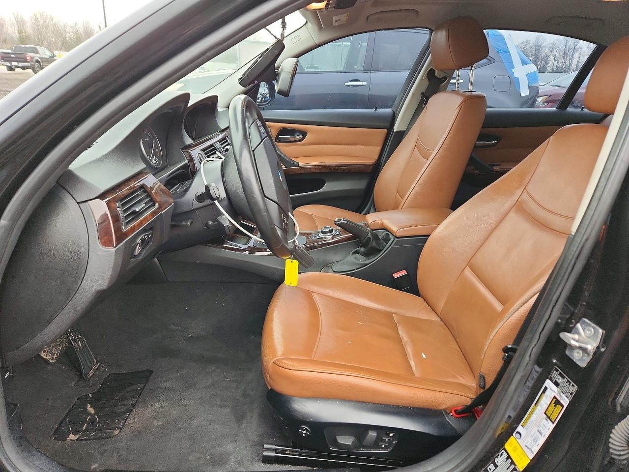 2011 BMW 3 SERIES