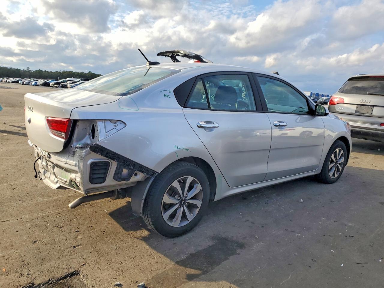 2022 KIA RIO
