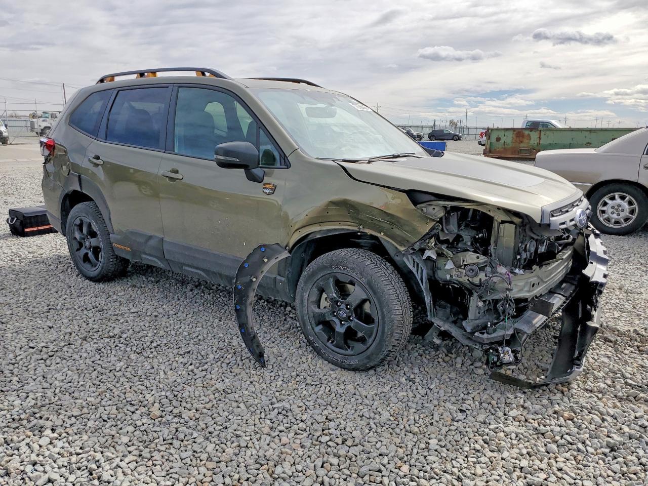 2024 SUBARU FORESTER