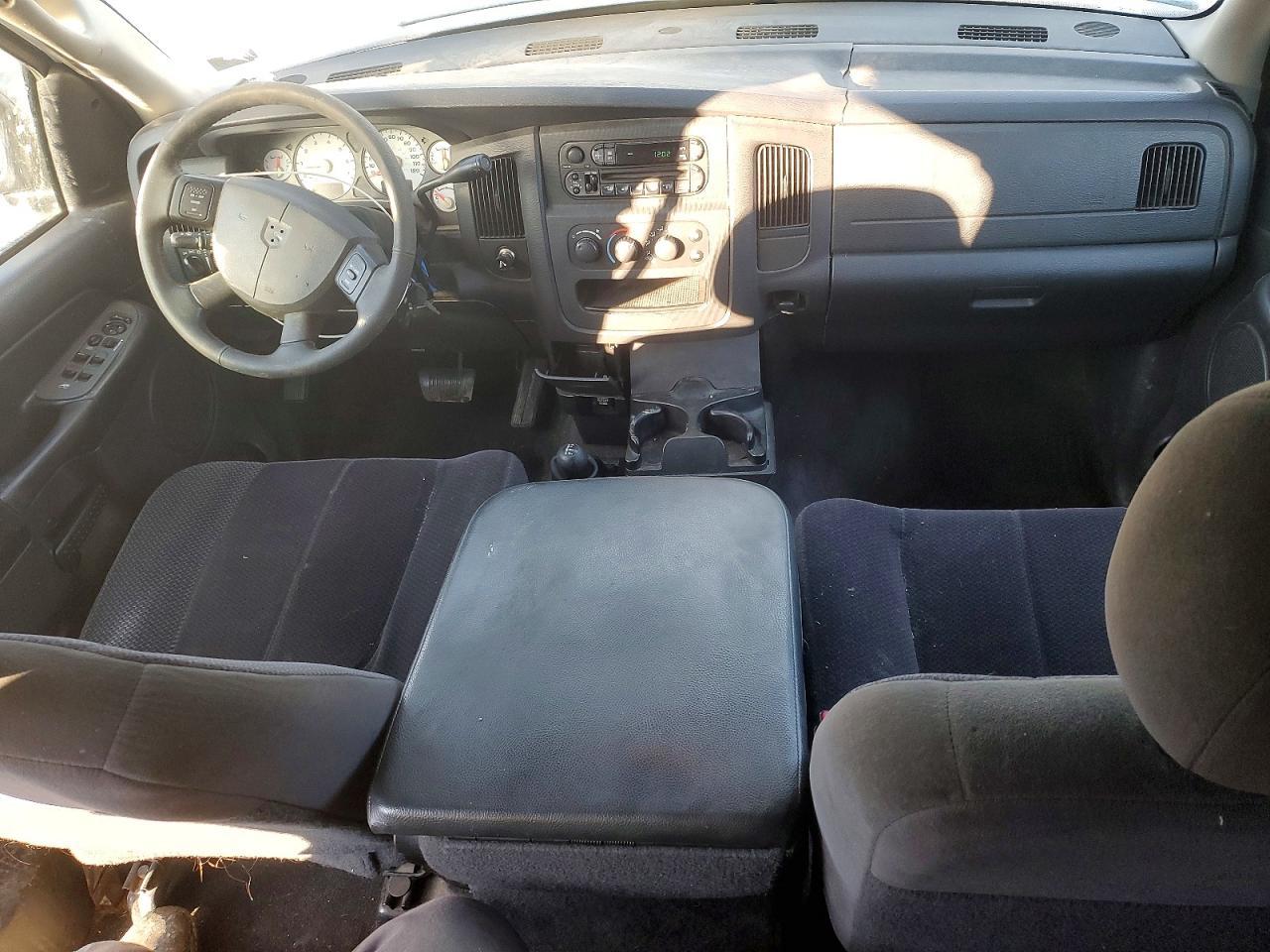2004 DODGE RAM 1500