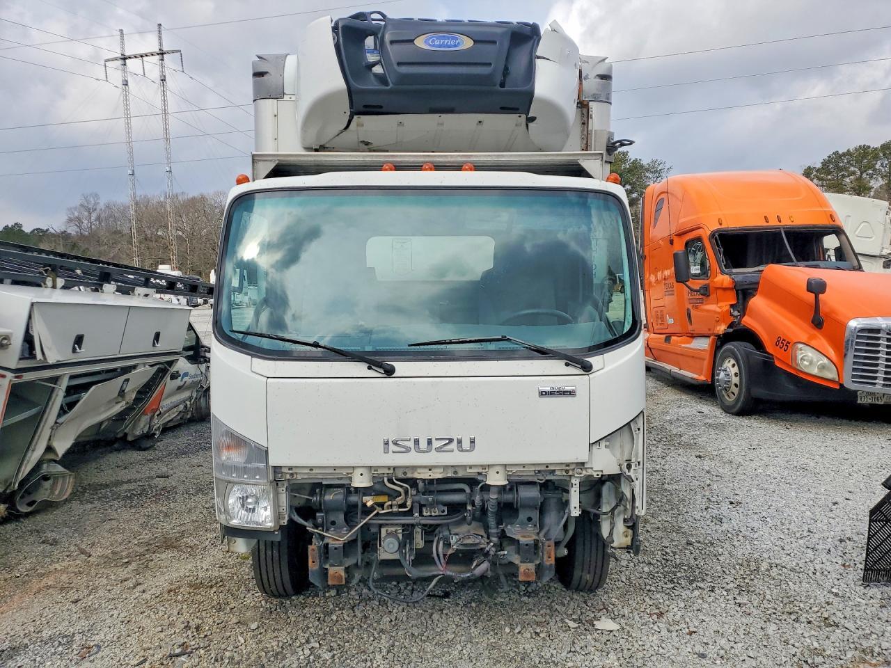 2019 ISUZU NRR