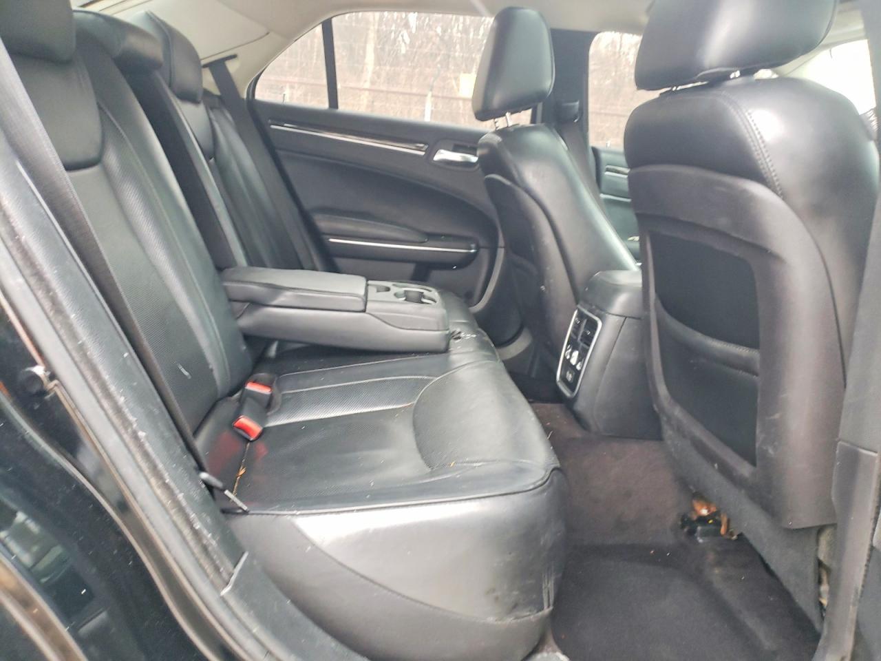 2017 CHRYSLER 300