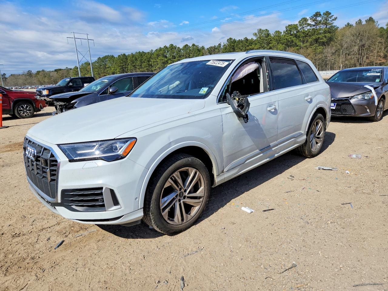 2023 AUDI Q7