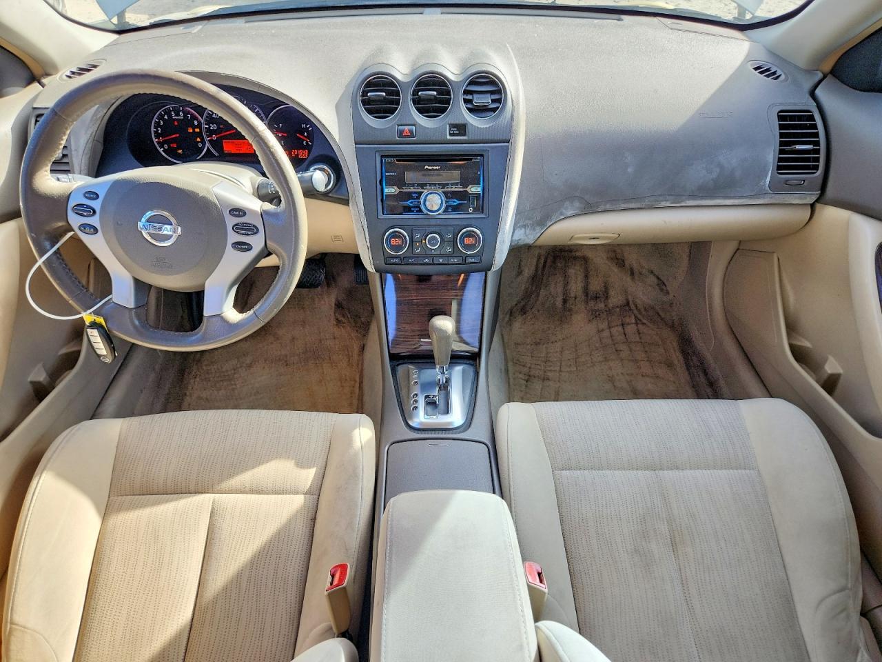 2010 NISSAN ALTIMA