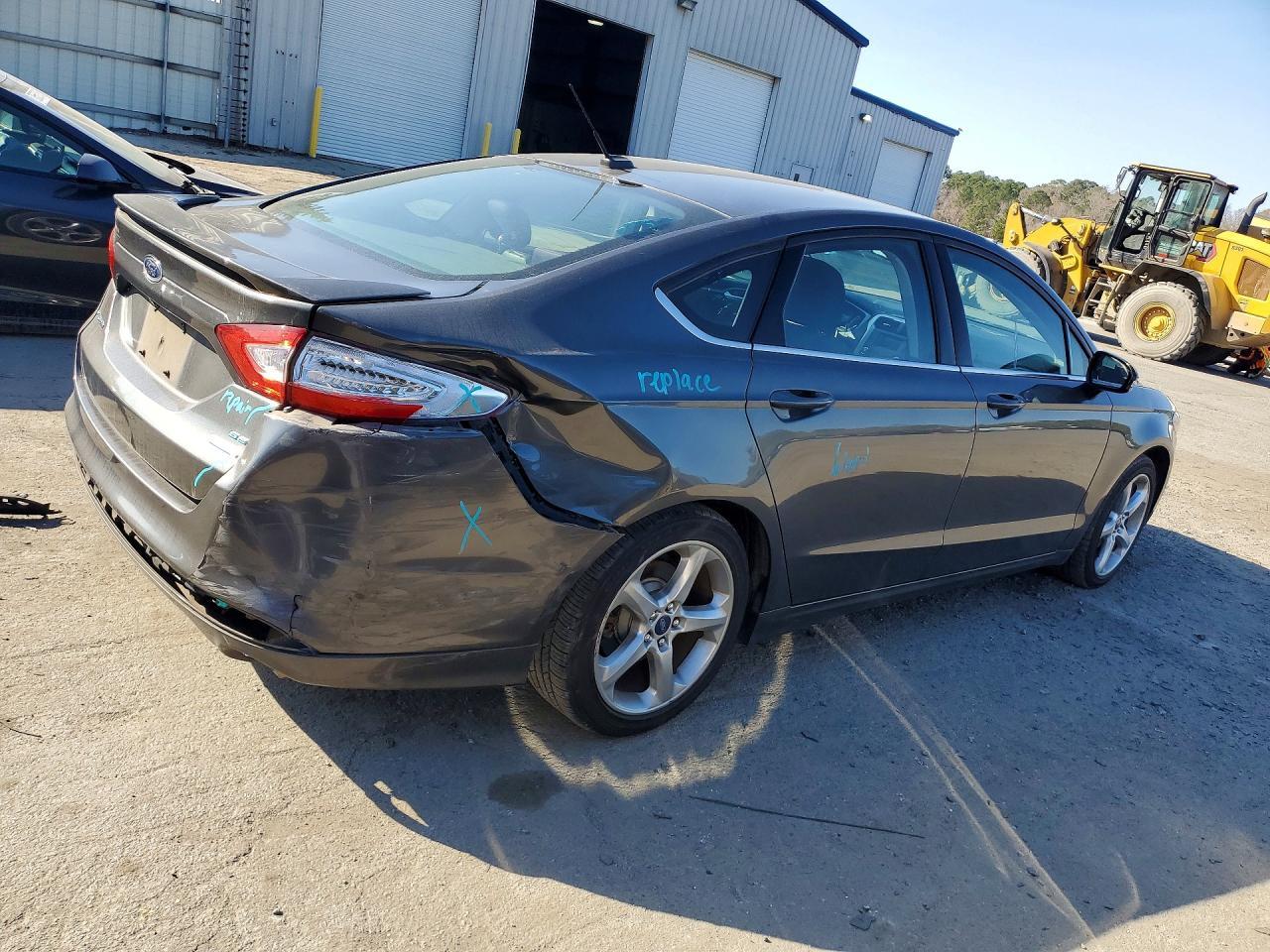 2016 FORD FUSION
