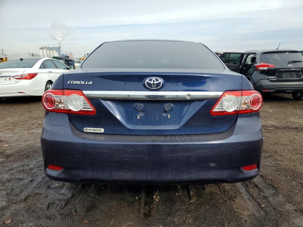 2011 TOYOTA COROLLA