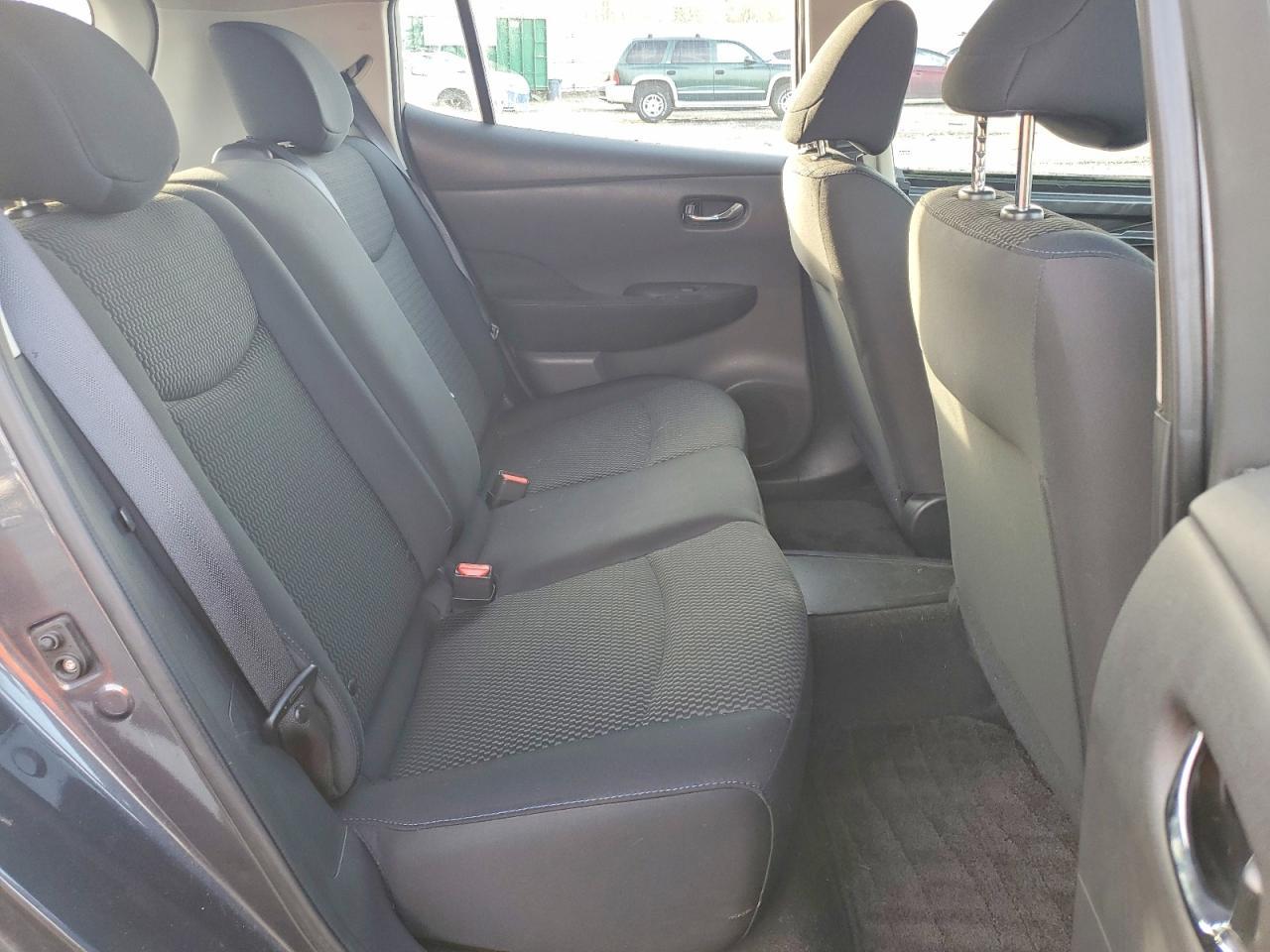 2013 NISSAN LEAF