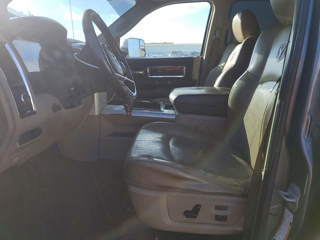 2011 DODGE Ram 2500