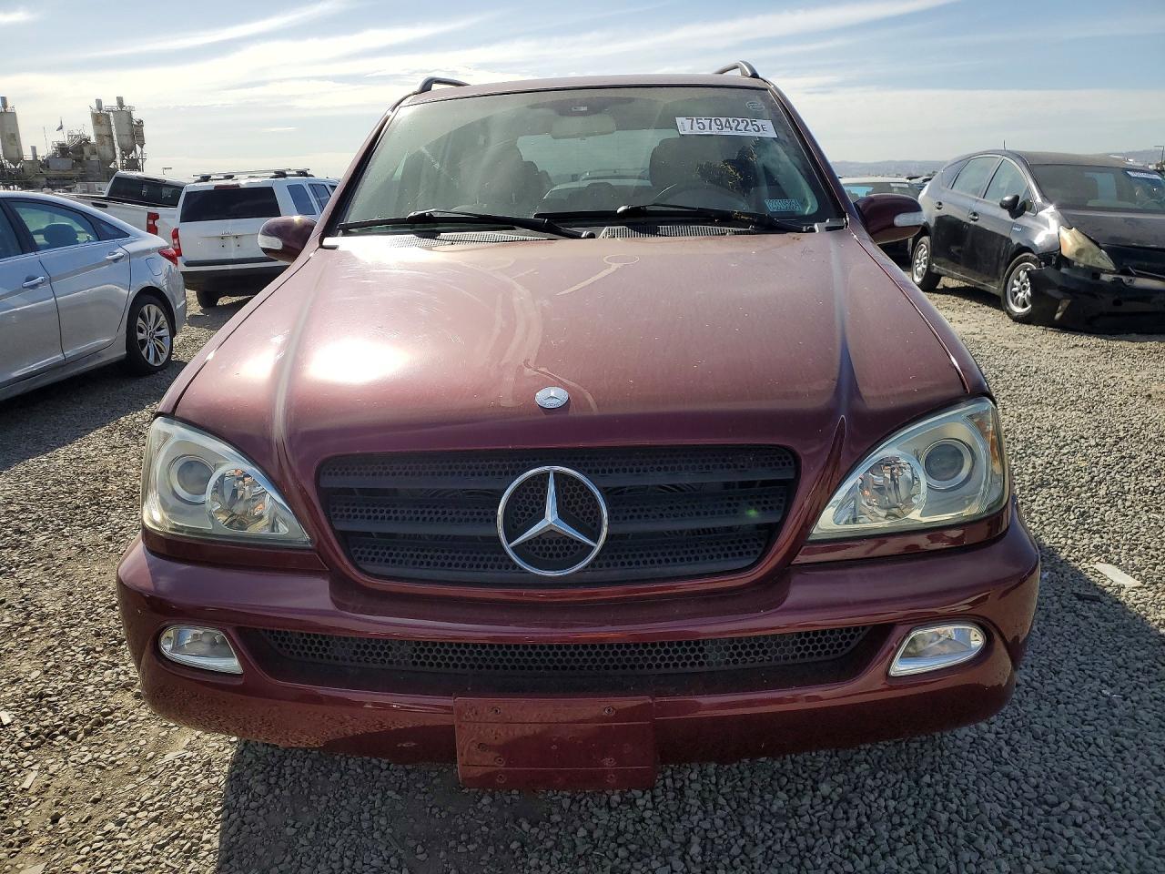 2004 MERCEDES-BENZ ML-Class