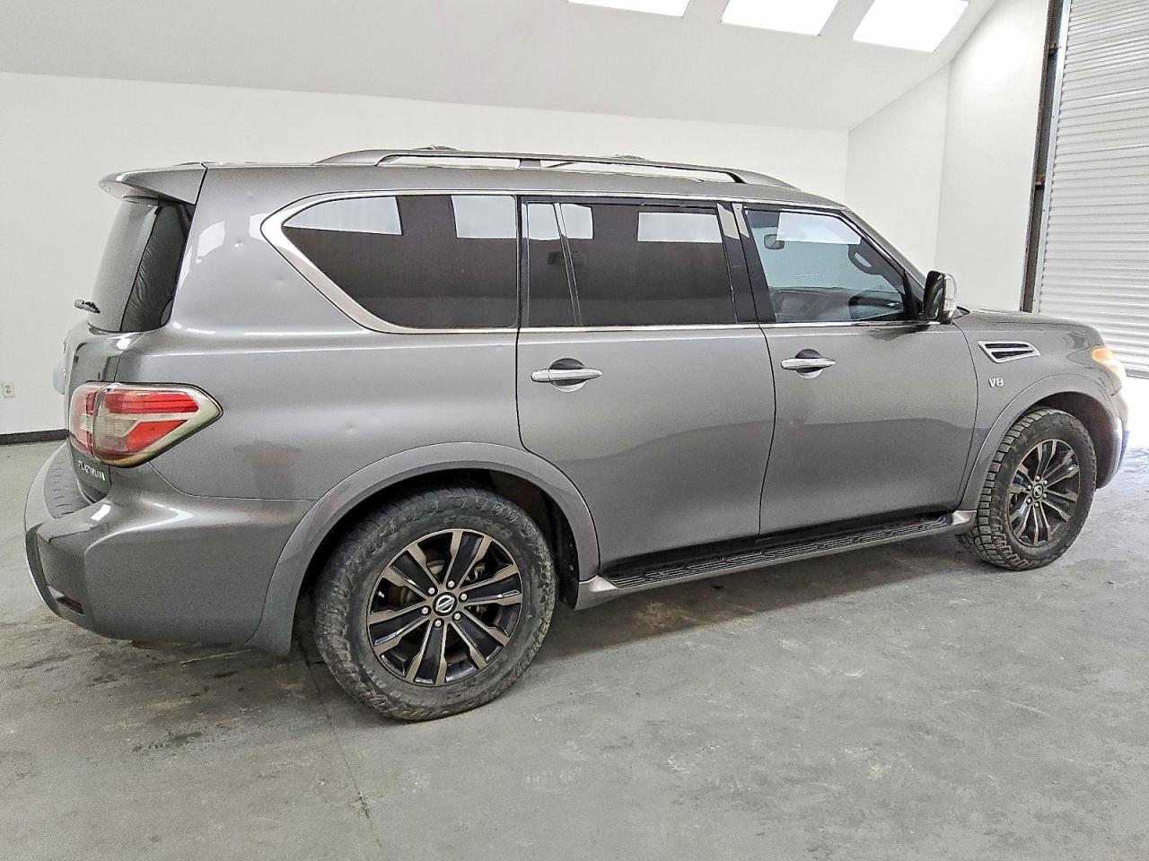 2017 NISSAN Armada