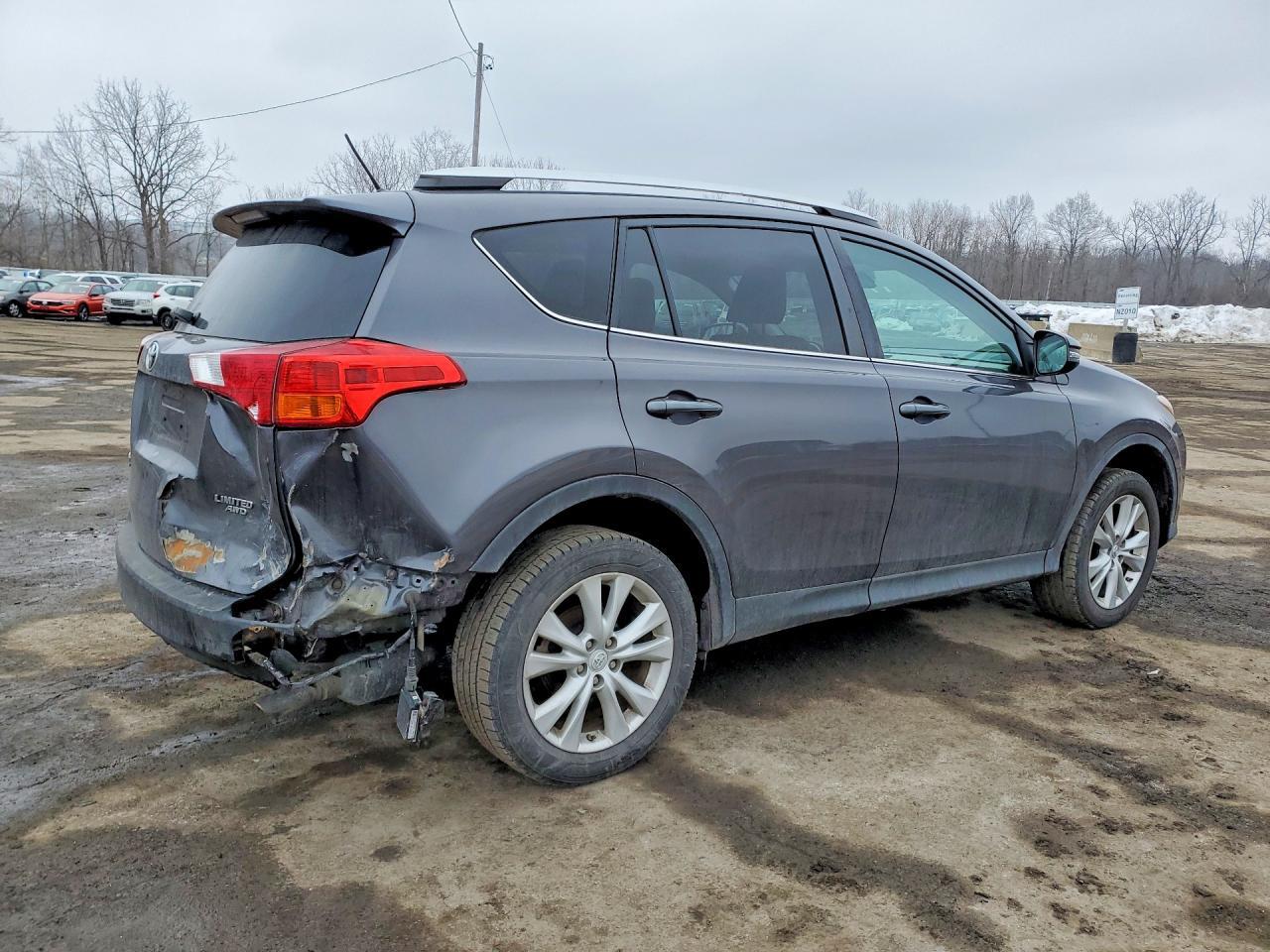 2015 TOYOTA RAV4