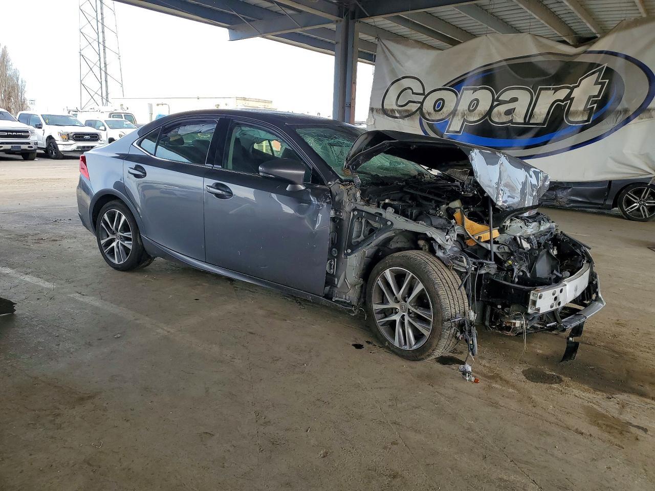 2019 LEXUS IS 300