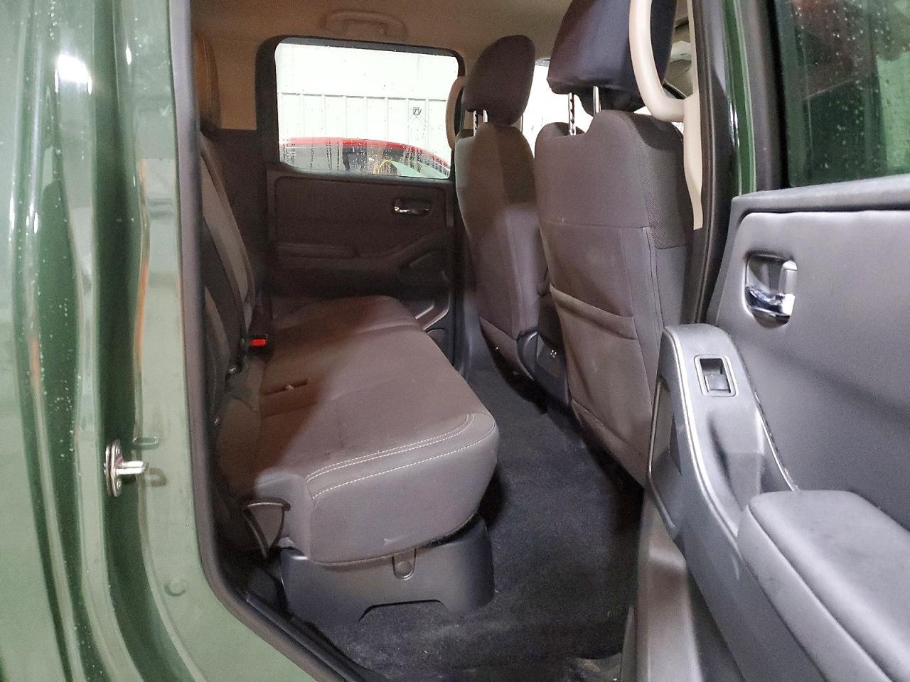 2024 NISSAN Frontier