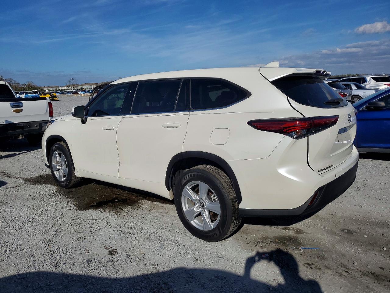 2020 TOYOTA HIGHLANDER