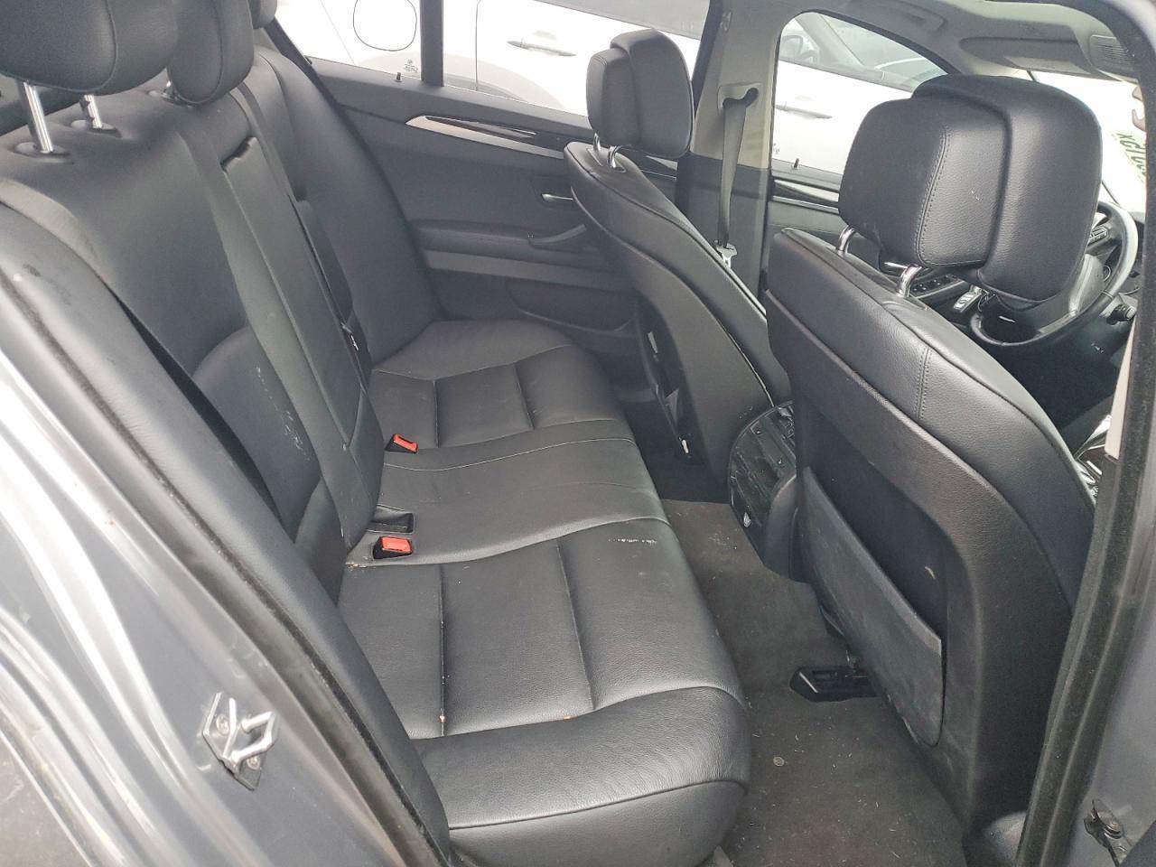 2011 BMW 5 series