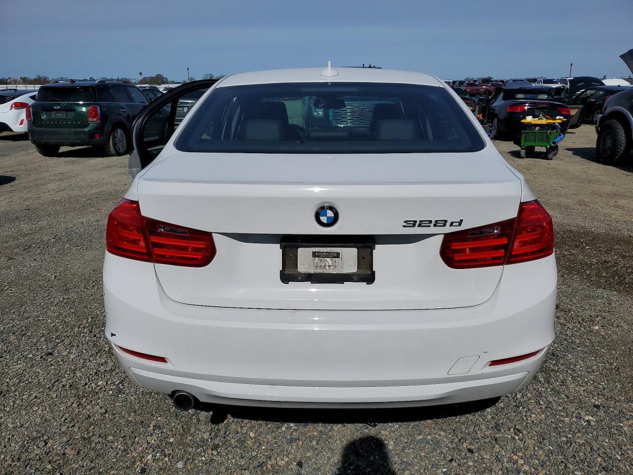2014 BMW 3 SERIES