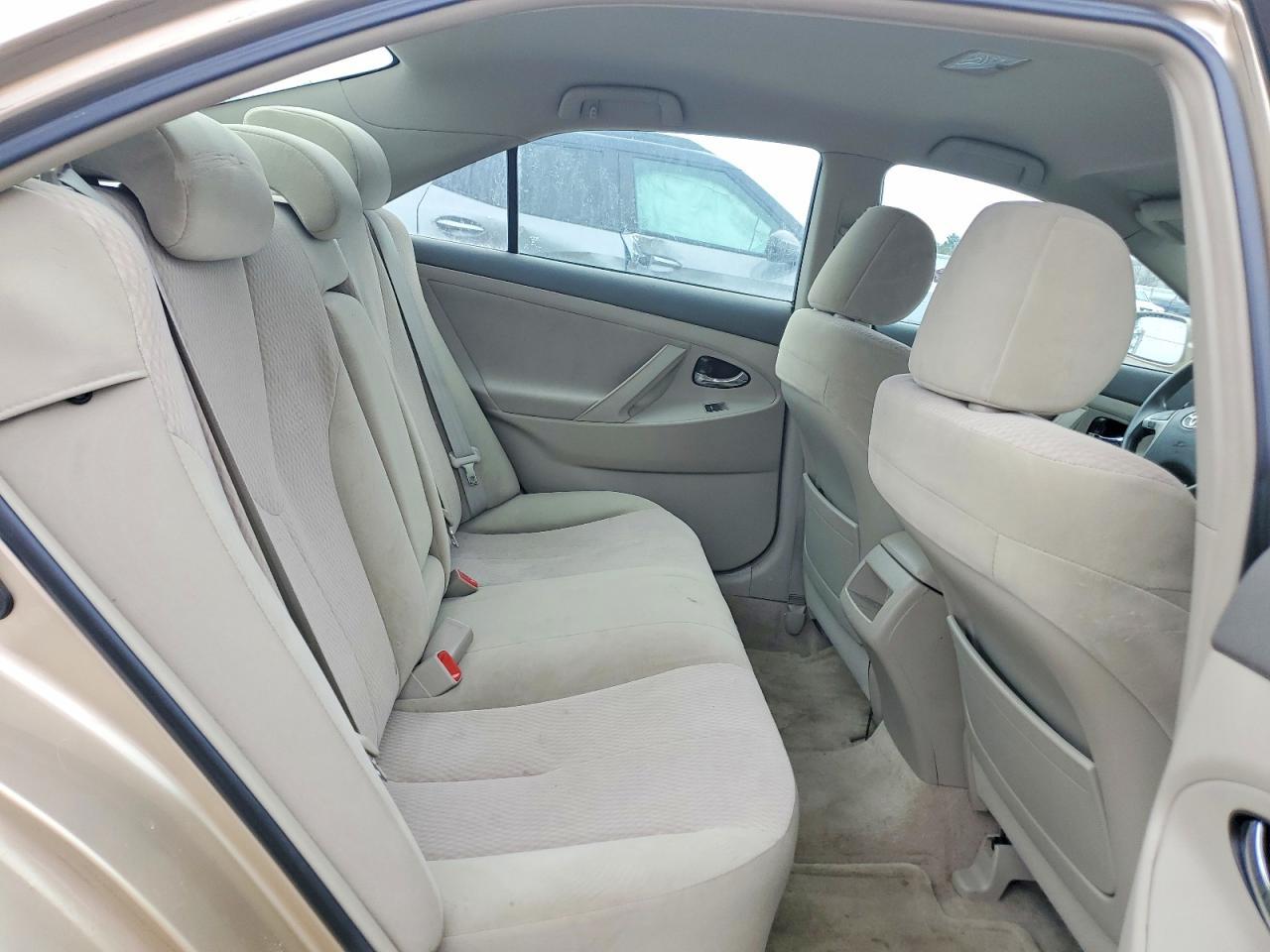 2010 TOYOTA CAMRY